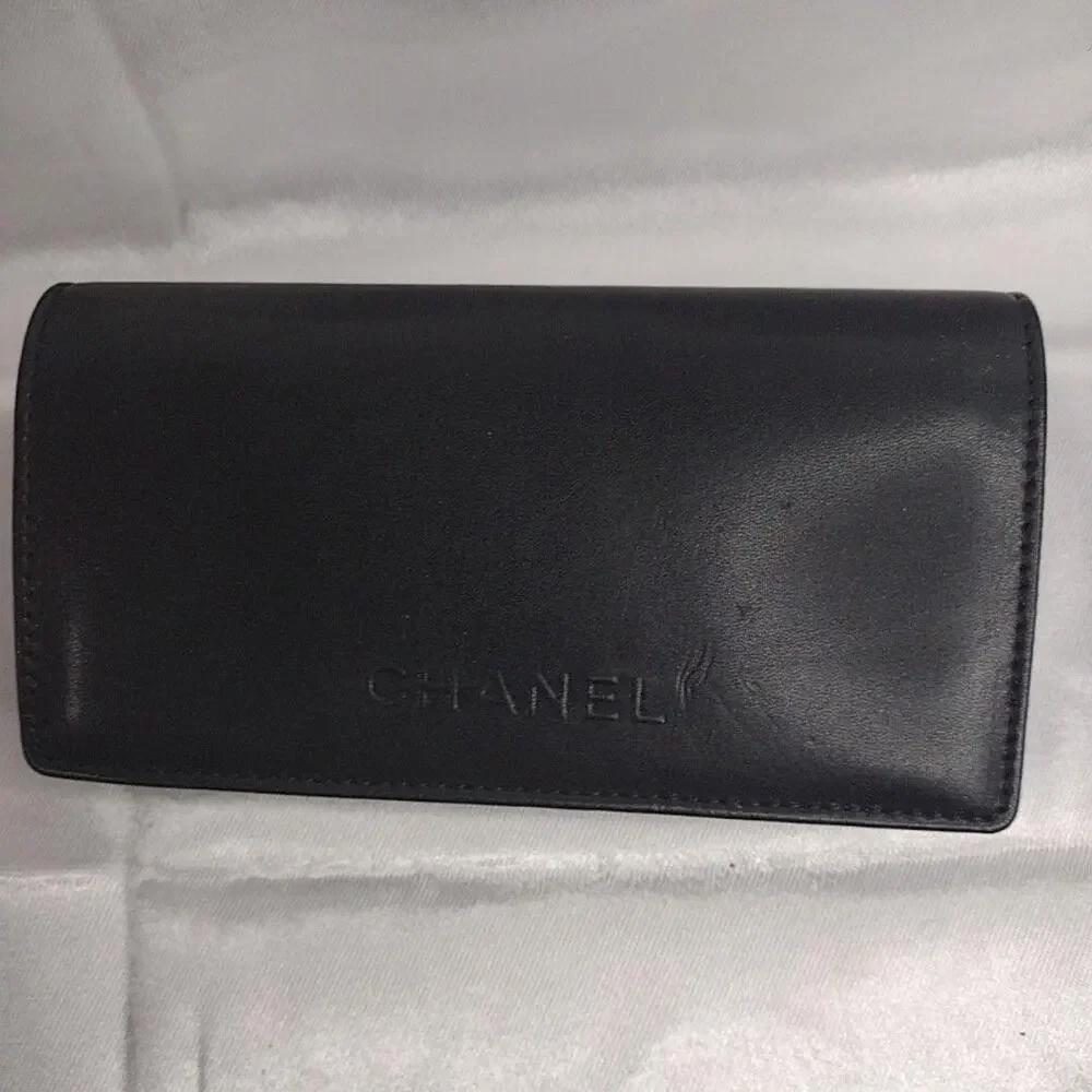Chanel Eyeglass Sunglass Pouch Black Leather Quilted Logo Slim Case Storage